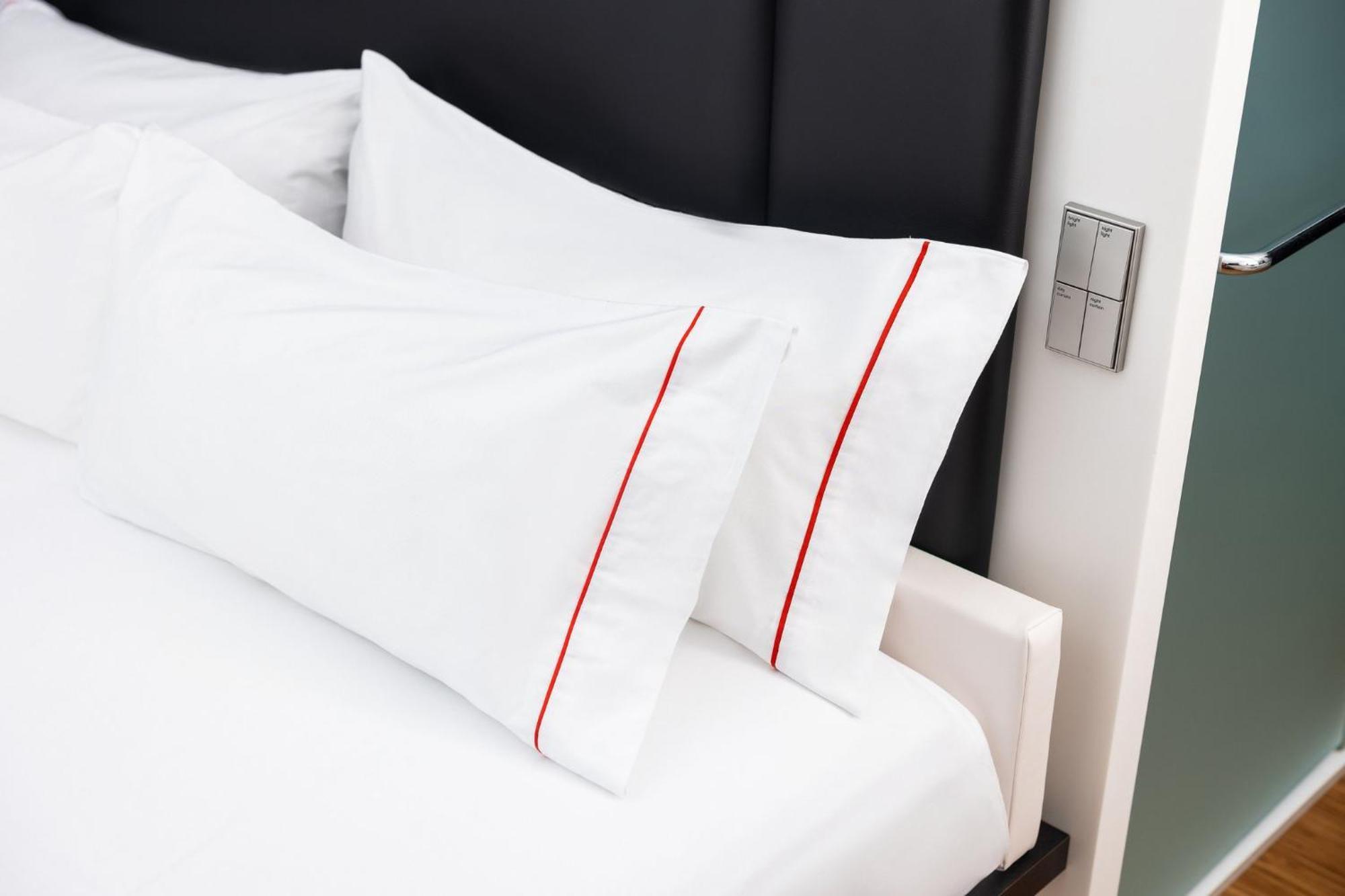 Отель Citizenm Miami Worldcenter Экстерьер фото